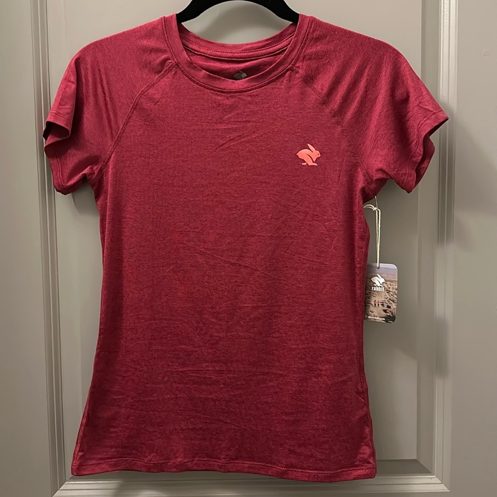 Women’s Rabbit EZ Tee
